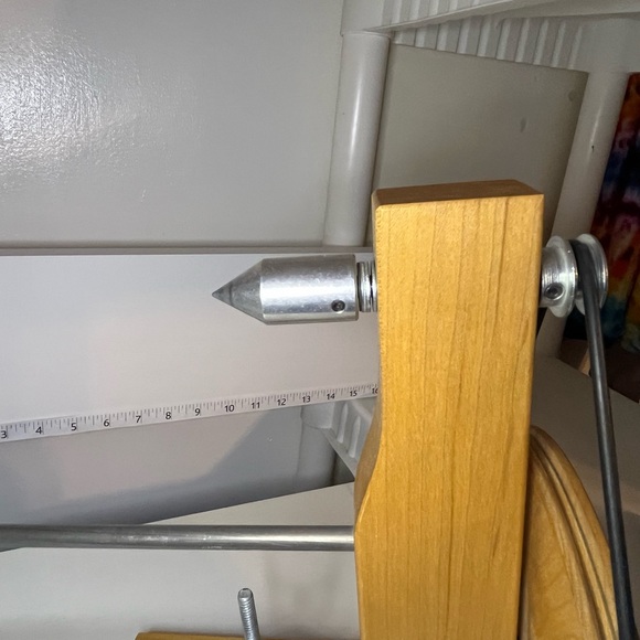 Bobbin Winder - Picture 6 of 10